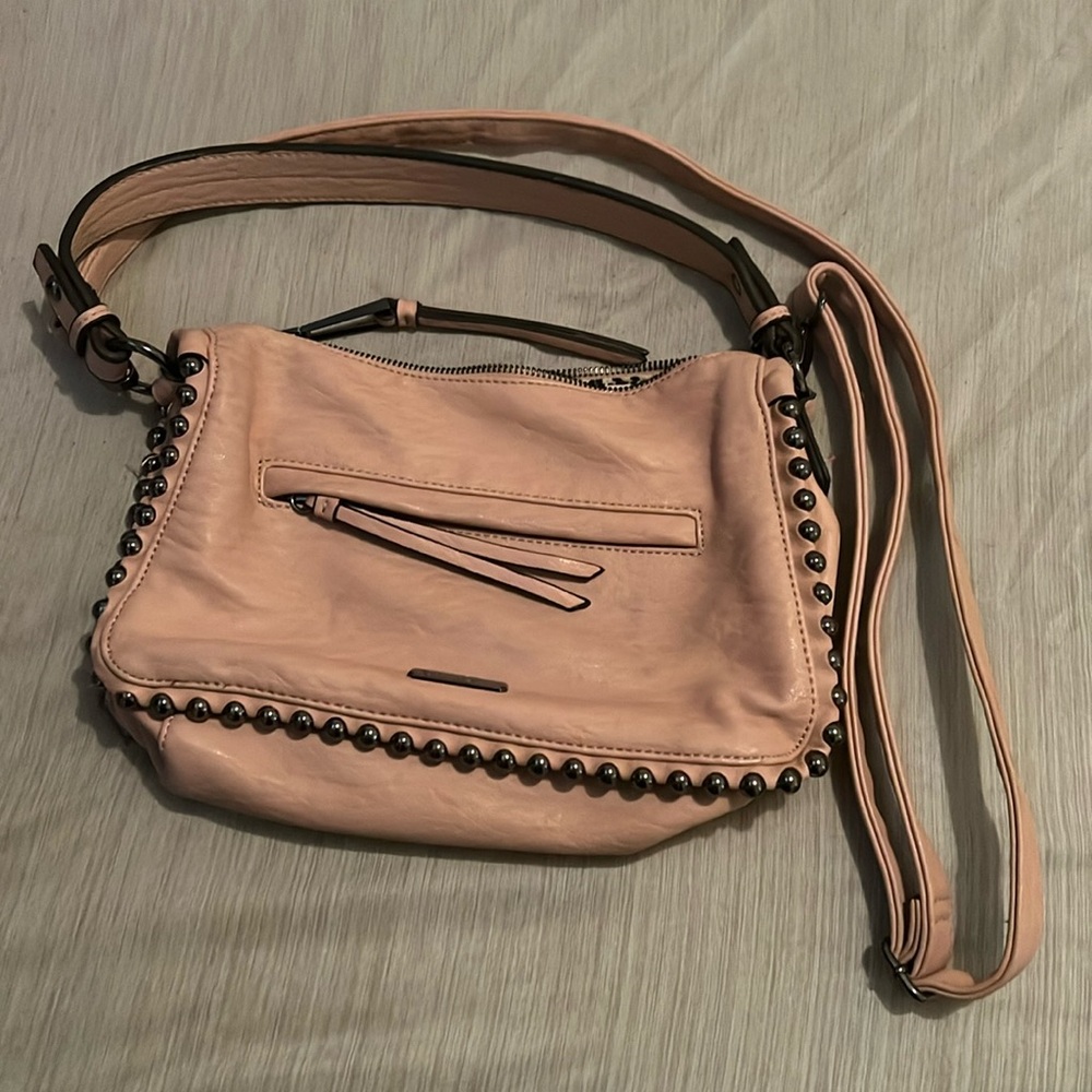 Jessica Simpson purse